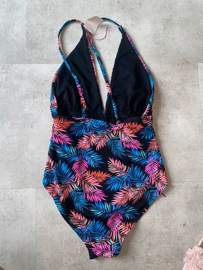 Maillot de bain une pièce - photo numéro 4