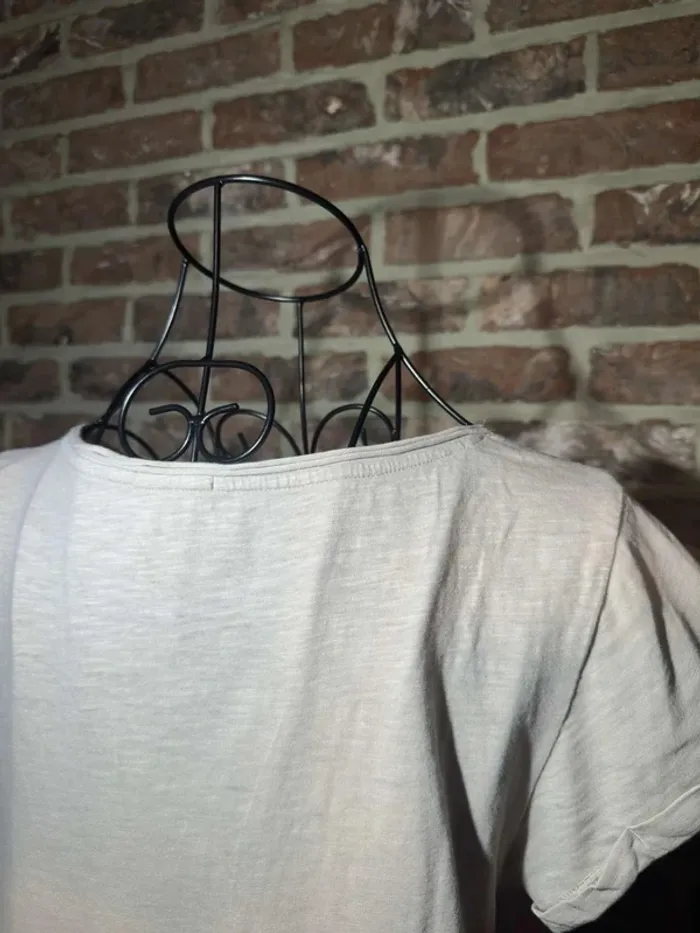 T-shirt beige Esprit uni Taille US: M , F : L - photo numéro 15
