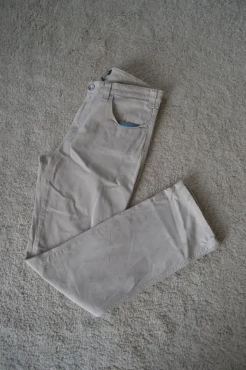 Jeans Armani jeans - Taille 42 (W33)
