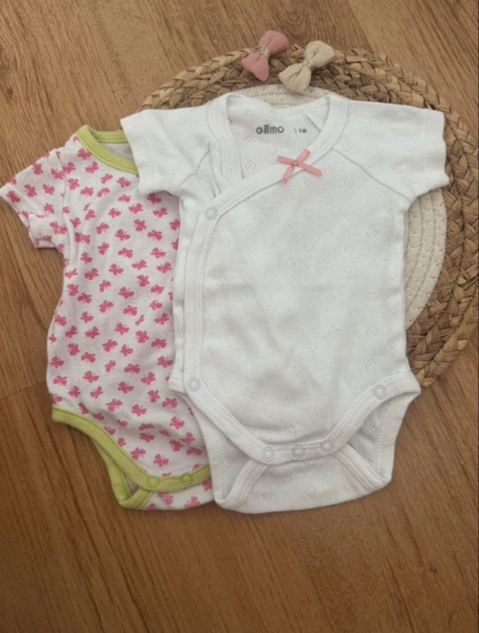 Bodies manches courtes - photo numéro 2