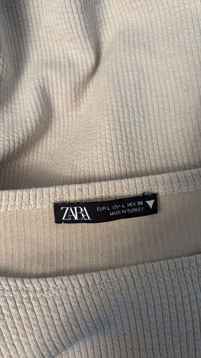 Top Zara beige T40 - photo numéro 3
