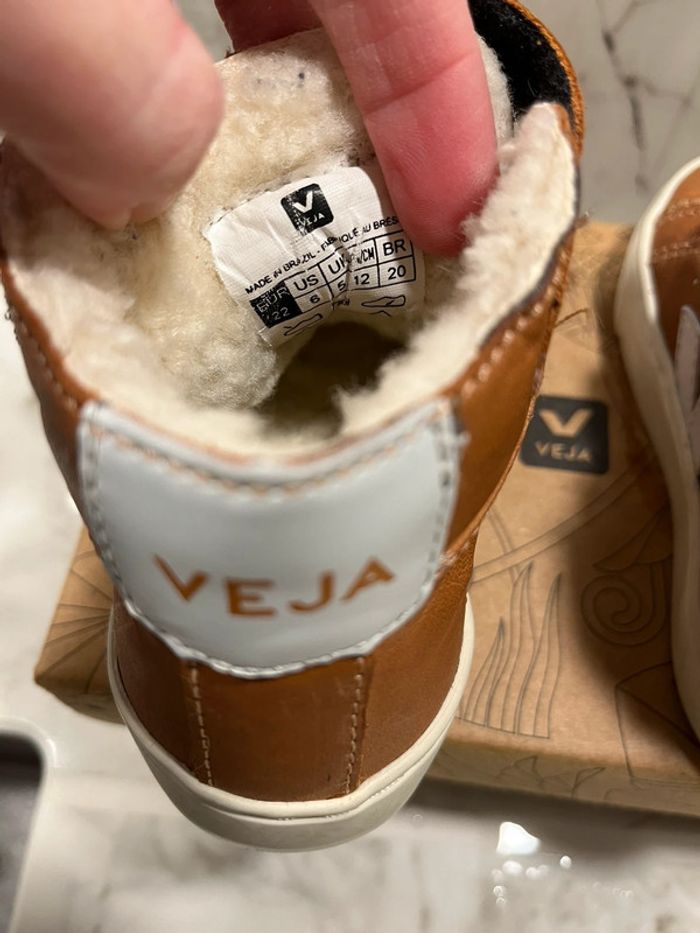 Baskets Veja 22 - photo numéro 4