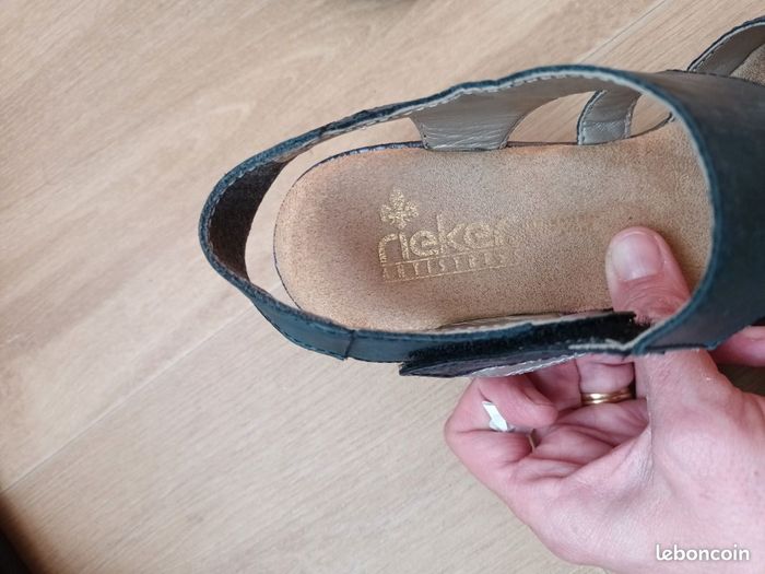 Chaussures été sandales rieker 36 neuf bleu et argent petit talon - photo numéro 3