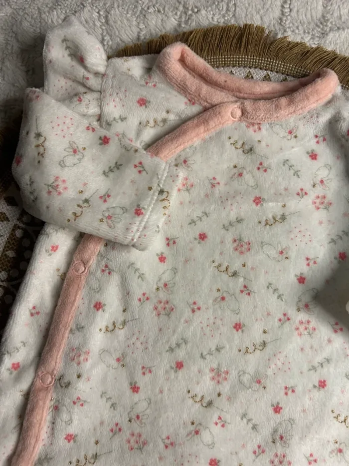 pyjama une pièce - photo numéro 2