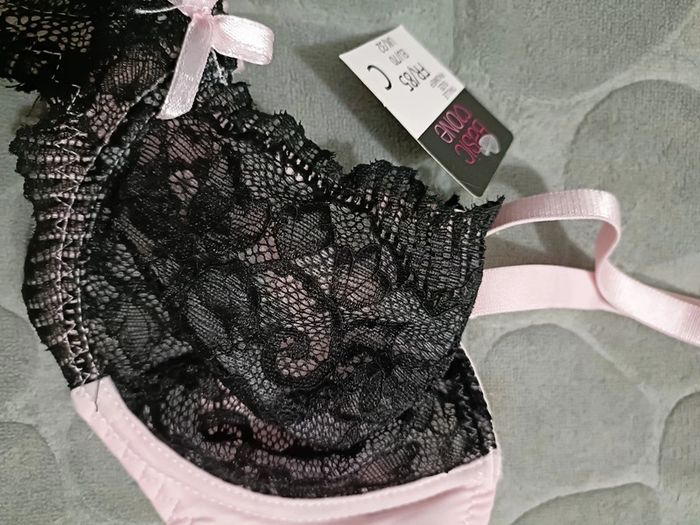 Soutien gorge 85C rose et noir - photo numéro 5