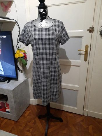 Robe femme in extenso