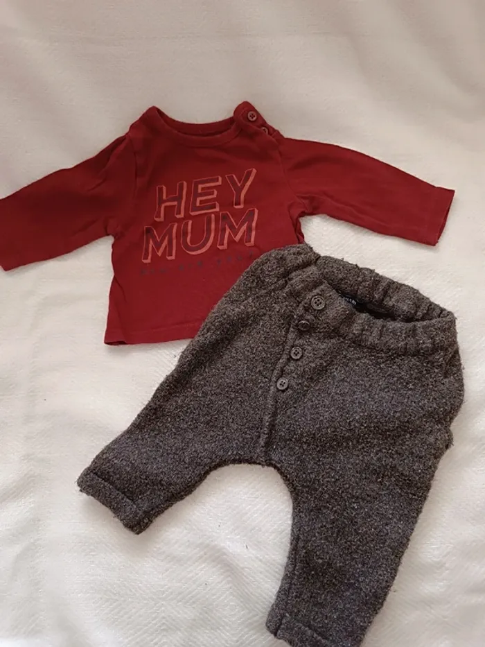 đ Jolie ensemble Kiabi taille 1 mois đ
