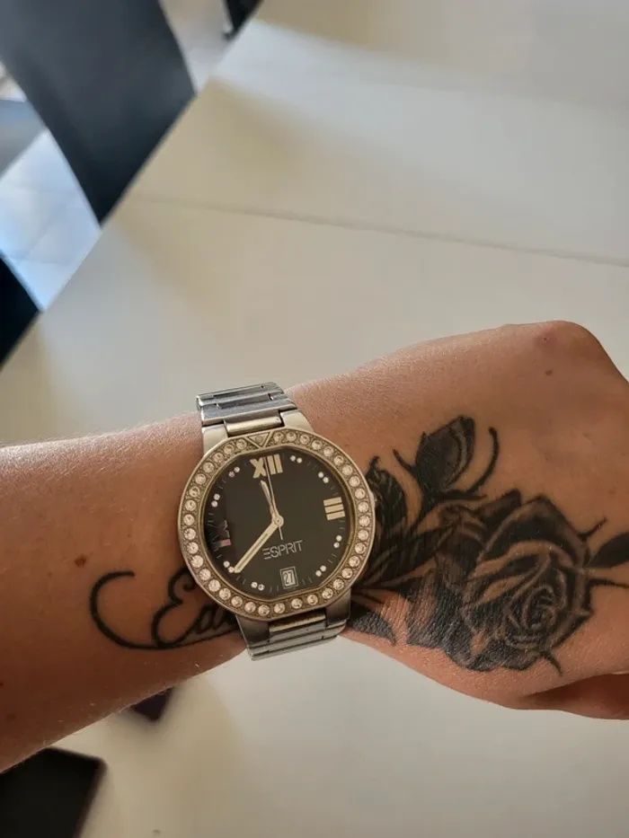 Montre femme - photo numéro 5