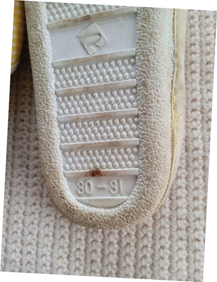 Chausson fille pointure 30 31 - photo numéro 3