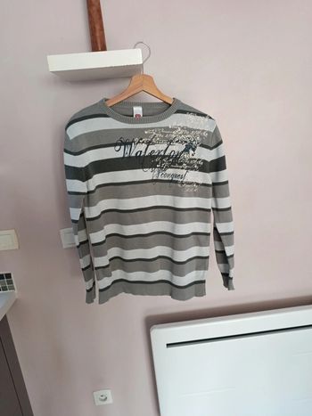 Magnifique Pull mi saison 12 ans C&A