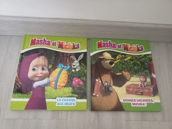 Lot de 2 livres Masha et Michka