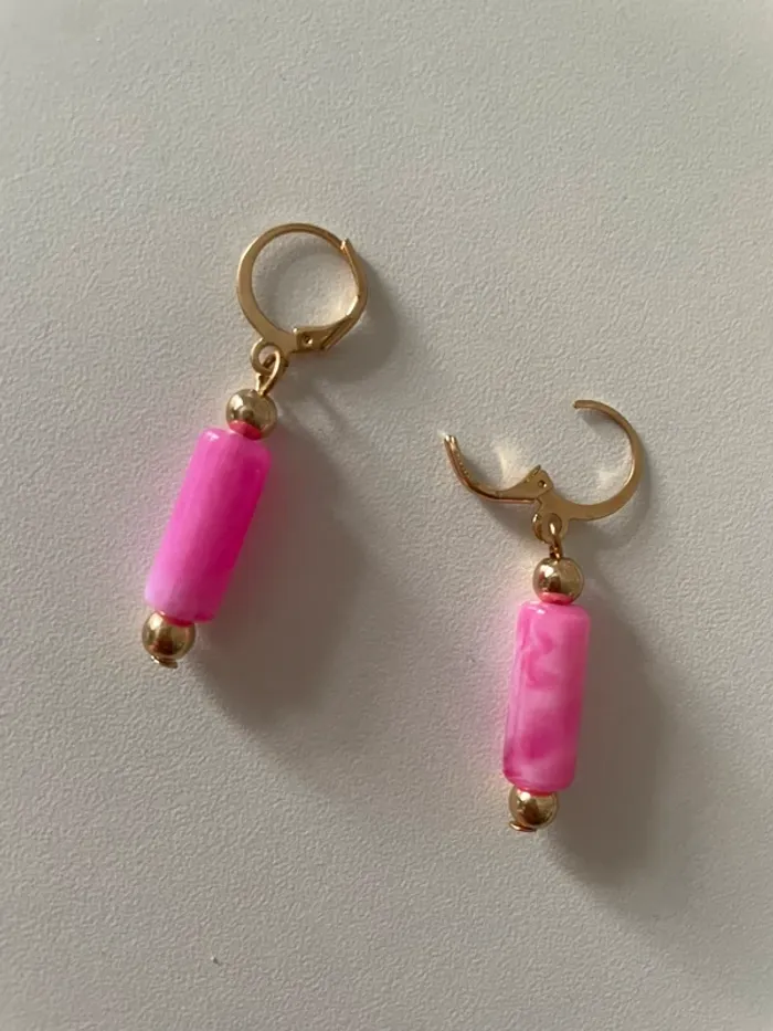 Boucle d’oreille fantaisie du groupe MaxMara - photo numéro 2