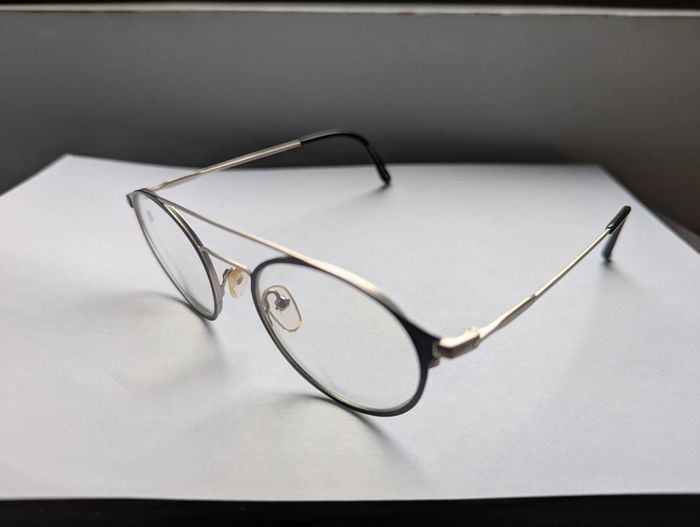 Paire de lunettes marque OPAL