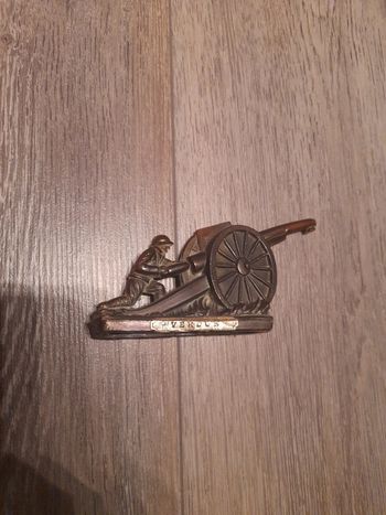 Souvenir de VERDUN canonnier doré vintage