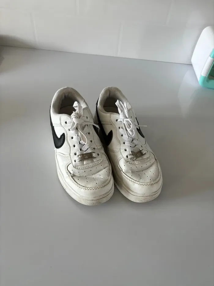 Basket taille 32