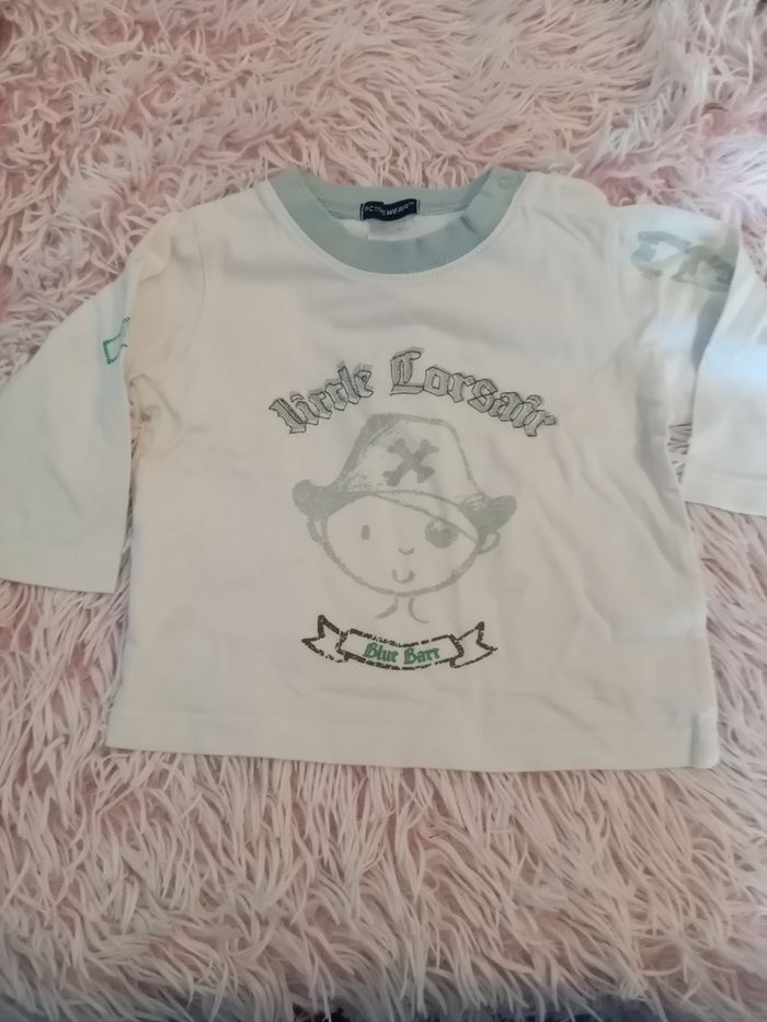 Tee shirt