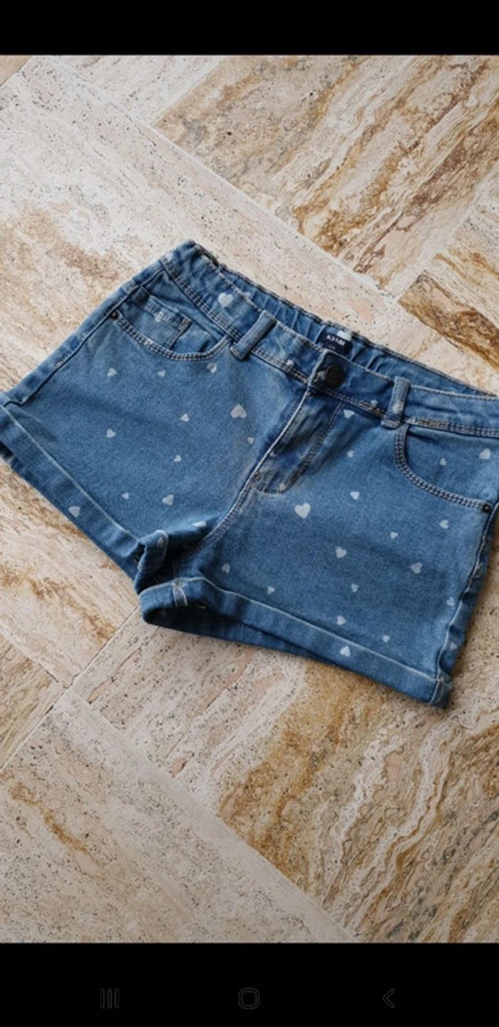 Short fille 12 ans