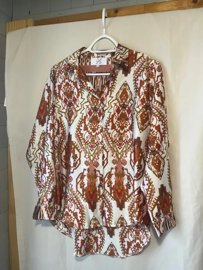 chemise - photo numéro 1