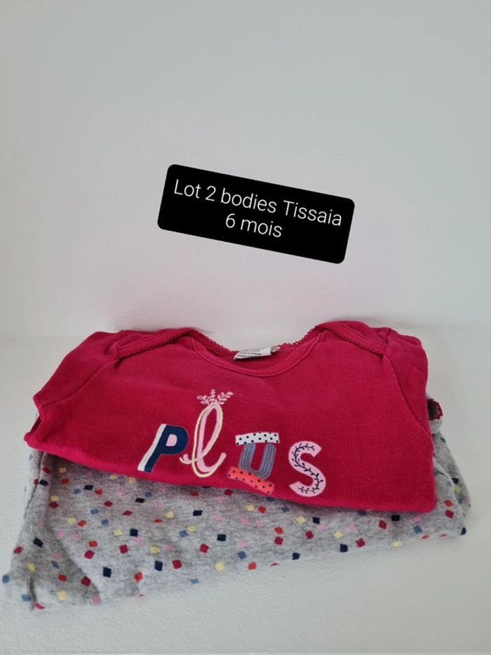 Lot 2 bodies Tissaia 6 mois