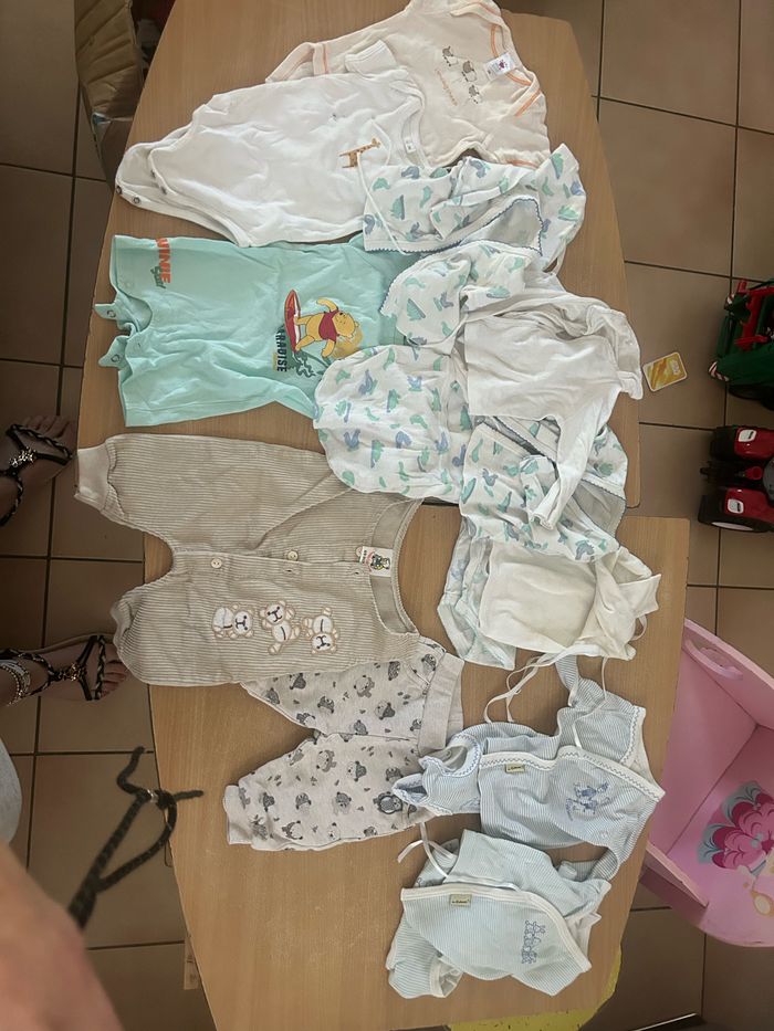 11 vêtements taille