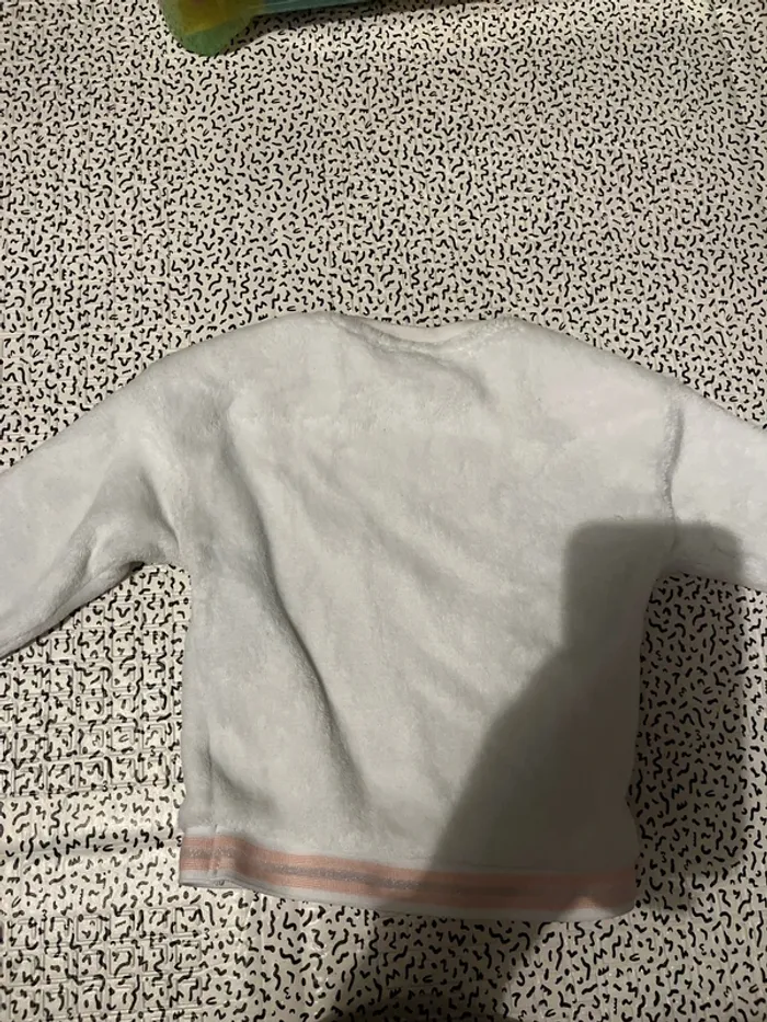 Pull chaud - photo numéro 2