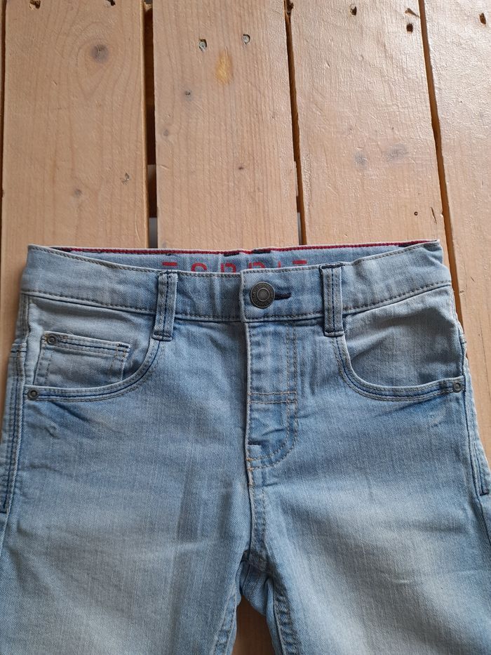 Short Esprit 8 ans - photo numéro 2
