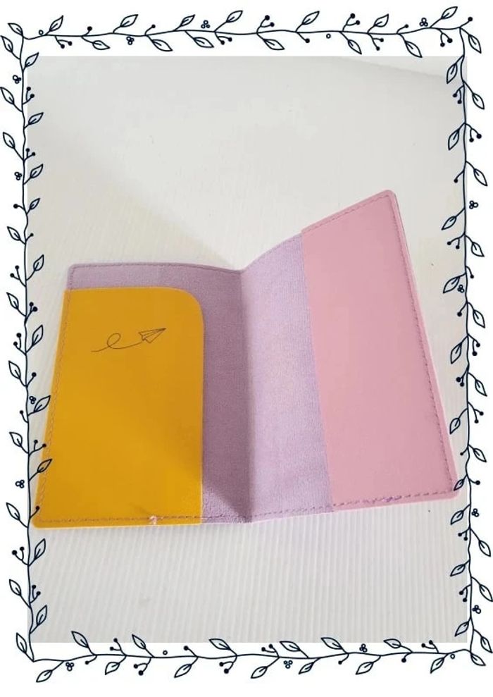 Make paper planes, my little box x make my lemonade, très bon état 10,5x14,5cm - photo numéro 3