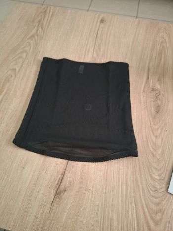 Brassière corset taille M neuf noir transparent