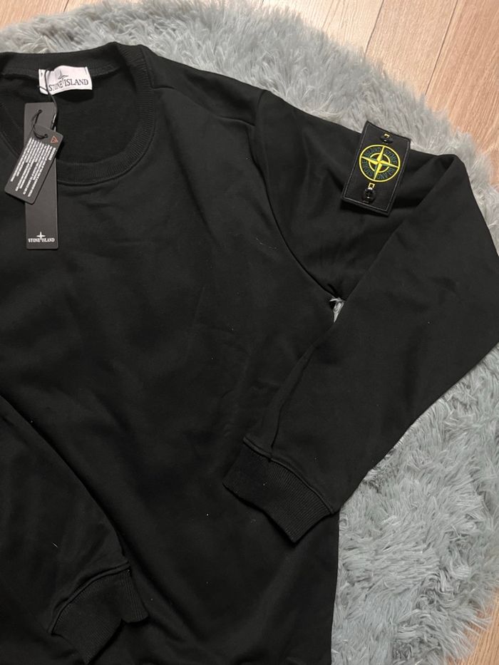 Pull stone island noir neuf - photo numéro 2