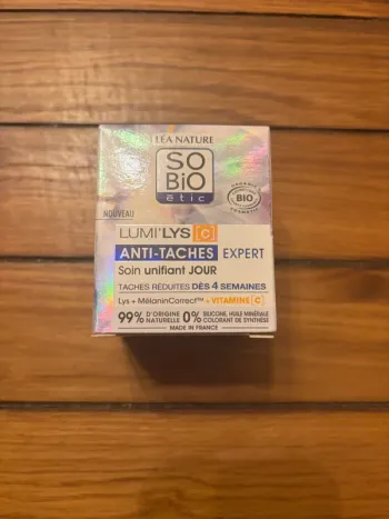 Soin unifiant jour anti tache