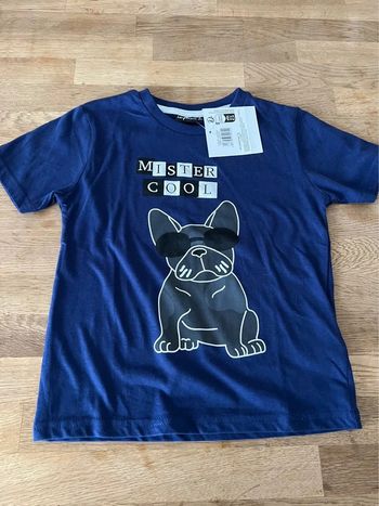 Tee shirt bouledogue