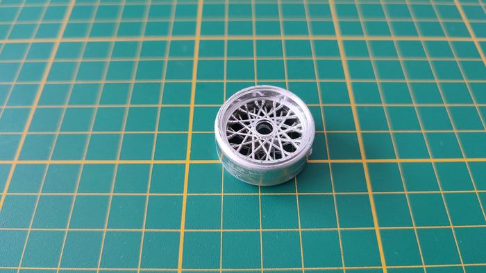 Jante seule pièce détachée Ferrari gto 1962 miniature maquette 1/18 1/18e Bburago burago #B73 - photo numéro 2