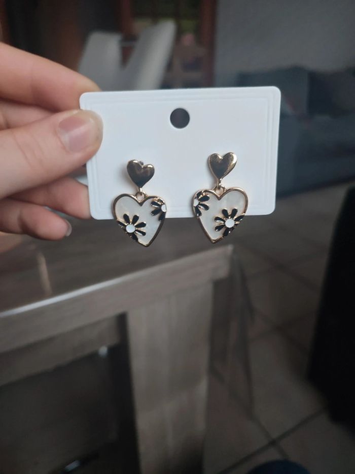 Boucle d'oreille - photo numéro 3