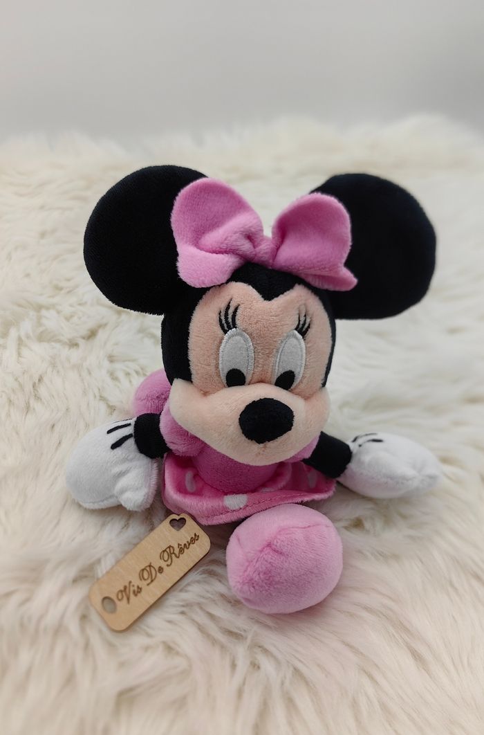 Doudou peluche Minnie robe rose et blanc pois 20 cm - photo numéro 3