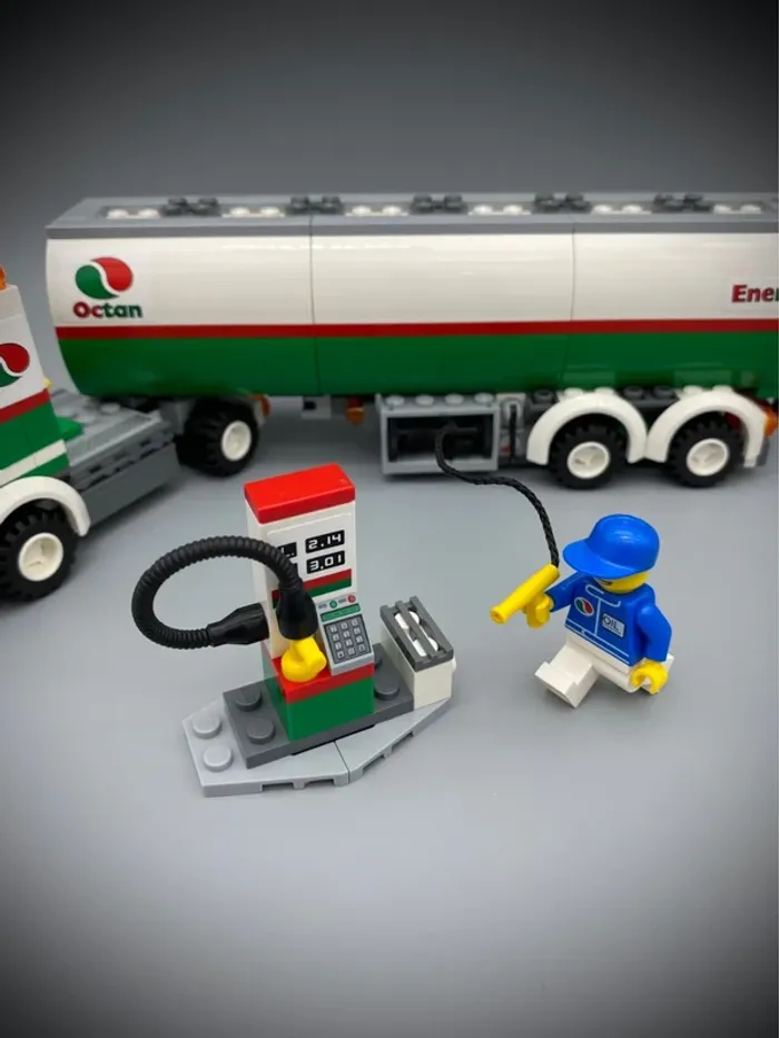 LEGO City 3180 - Tanker Truck - Complet avec Notice - photo numéro 4