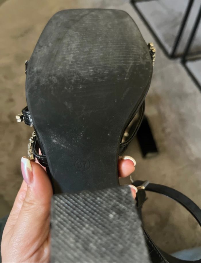 Talons noirs à strass 37 pimkie - photo numéro 3
