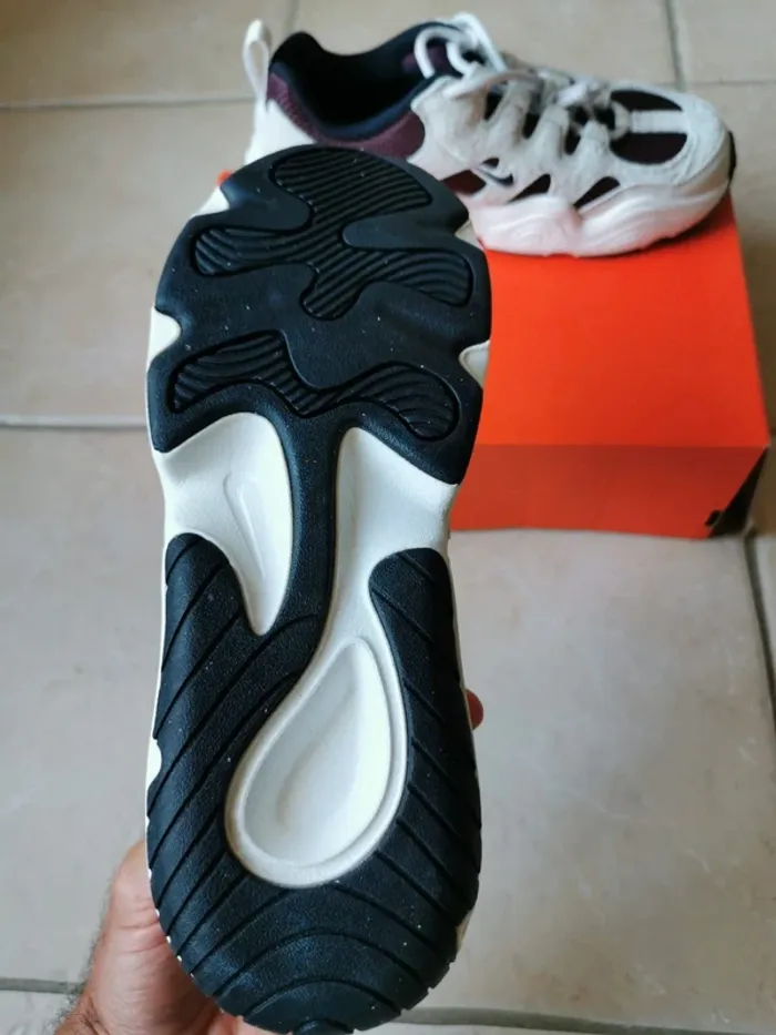 Baskets sneakers Nike tech hera - photo numéro 4