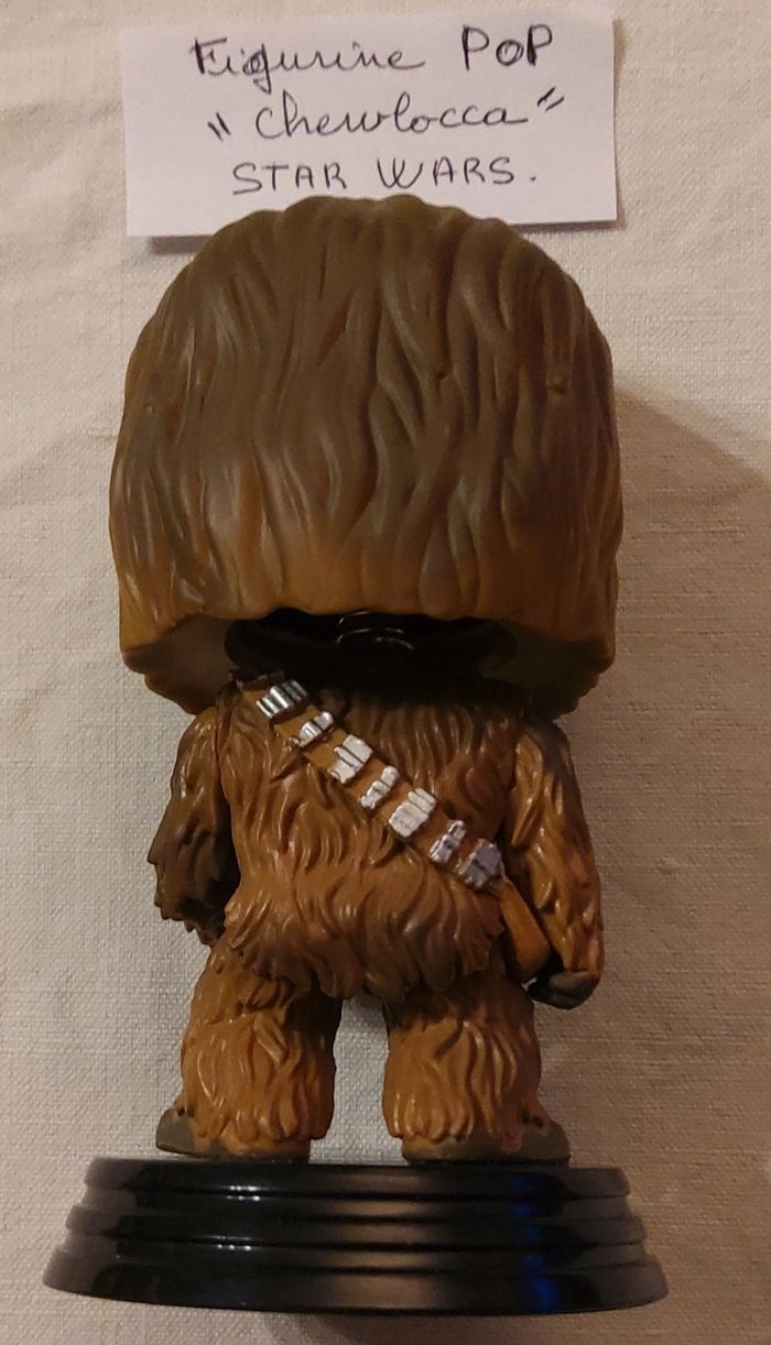 Figurine   POP   "  Chewbocca  "  STAR WARS  ( 12 cm ) - photo numéro 3