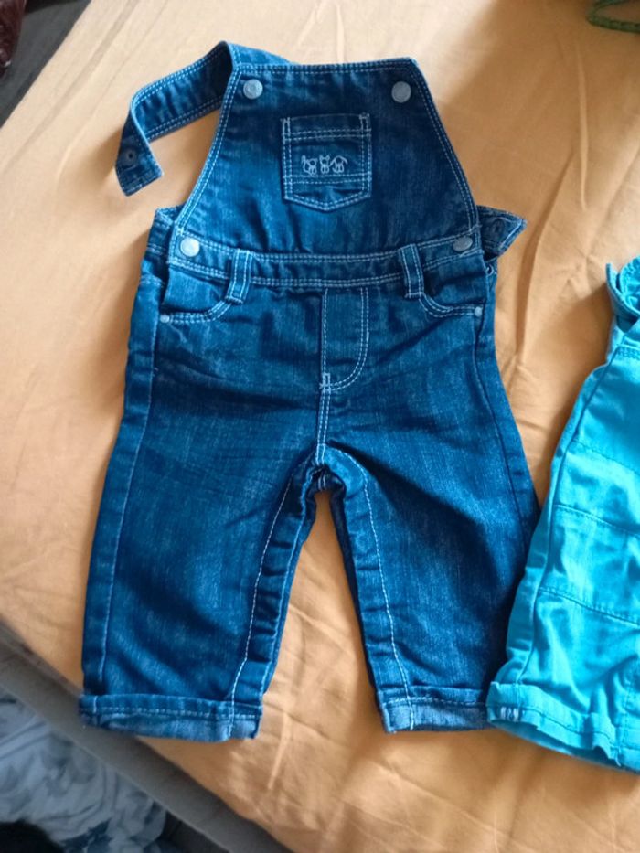 Salopettes obaibi 3 mois - photo numéro 3
