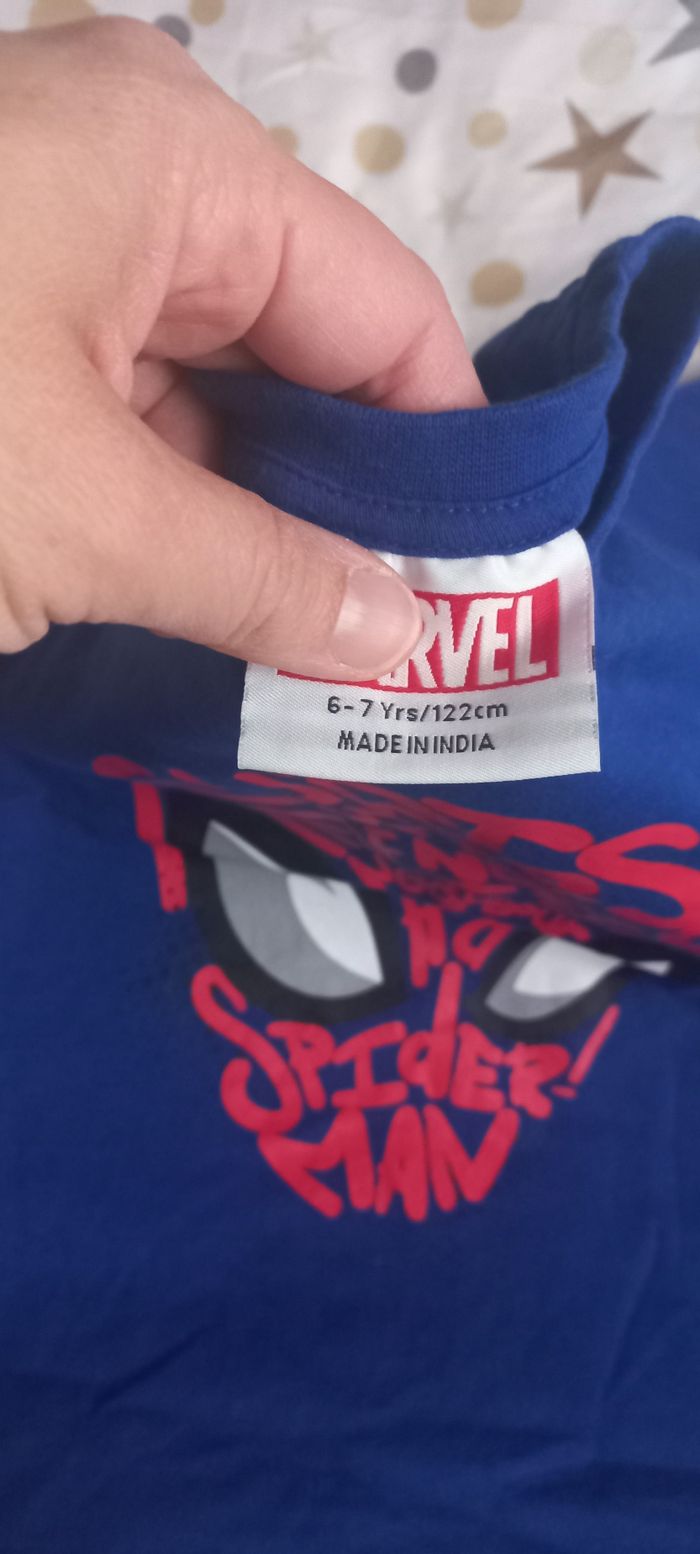 Tee shirt Spiderman 7 and - photo numéro 3