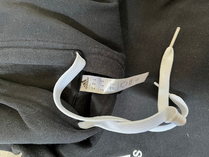 Sweat capuche adidas taille M - photo numéro 2