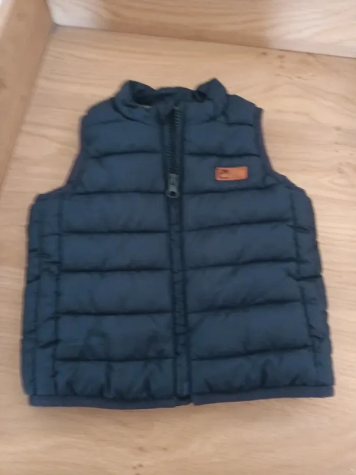 Doudoune sans manche bébé 9 mois