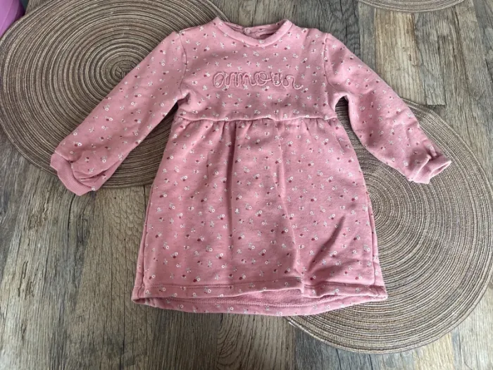 Robe 24 mois