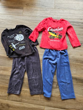 Lot de 2  pyjamas dépareillés