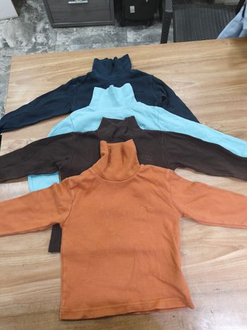 Je vends lot  pulls Col roulé pour garçon 