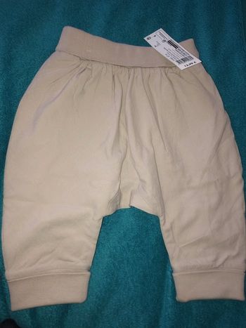 Sarouel mixte neuf avec étiquette 6mois