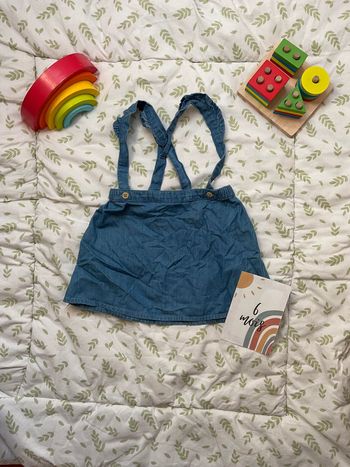 jupe à bretelle en jean léger 6/9 mois primark bleu
