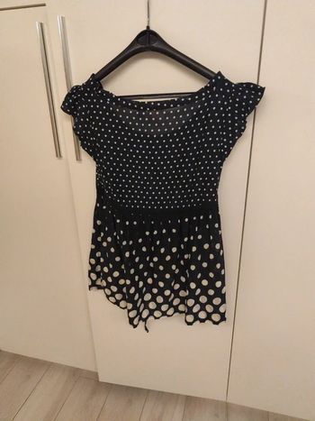 Robe/Blouse à pois noirs dégradés