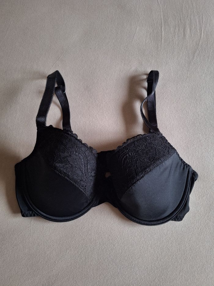 Soutien-gorge noir