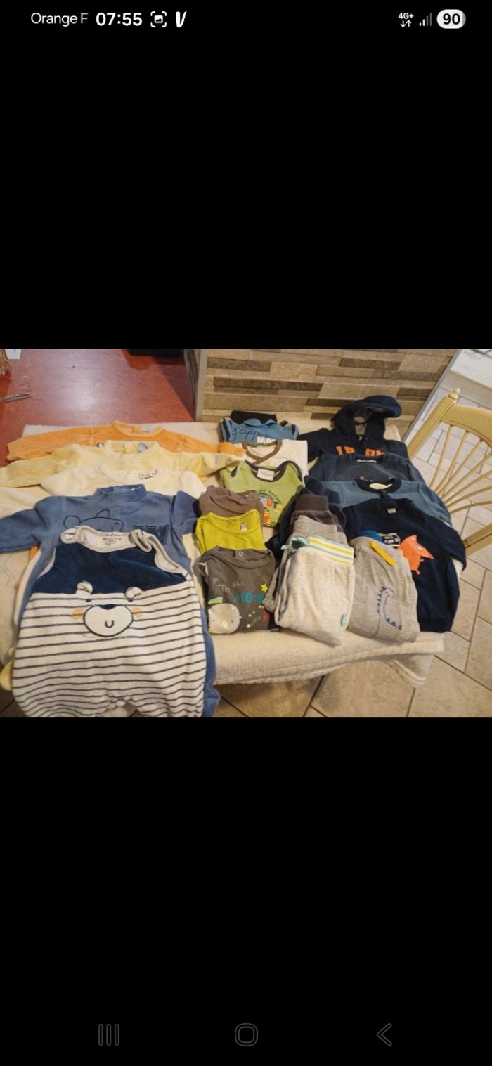 Lot de vêtements garçon hiver taille 3 mois - photo numéro 1